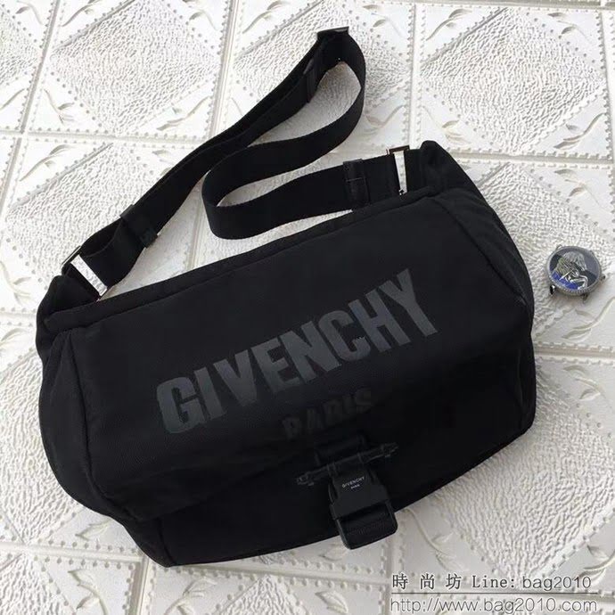 GlVENCHY紀梵希 原單 法國時尚品牌 男士胸包 Bs爆款推薦 9626  tsg1161